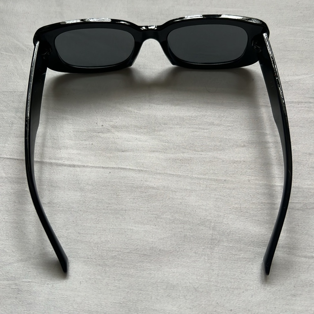 Retro Rectangular Frame Ink Street Photography Sunglasses - Picture 5 of 6